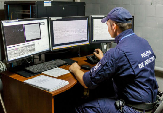 В Молдове растет число нелегальных пересечений границы Graniceri-110814.jpg