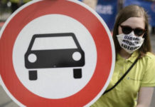 Автоконцерны Германии испытывали выхлопные газы на людях