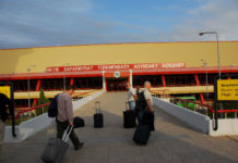 Власти Туркмении запретили выезжать из страны людям, моложе 40 лет