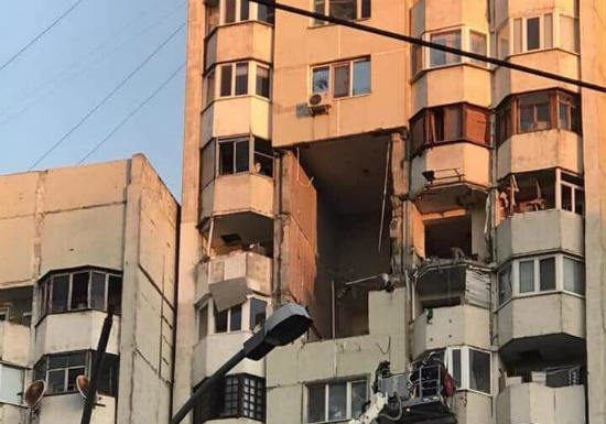 Здания которые находятся в опасности. Взрыв газа Кишинев. Взрыв жилого дома в Кишиневе. Рышкановка вызры на Рышкановке. Здания на Рышкановке Кишинев.