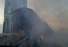 В порту Джурджулешты загорелся элеватор для хранения зерна