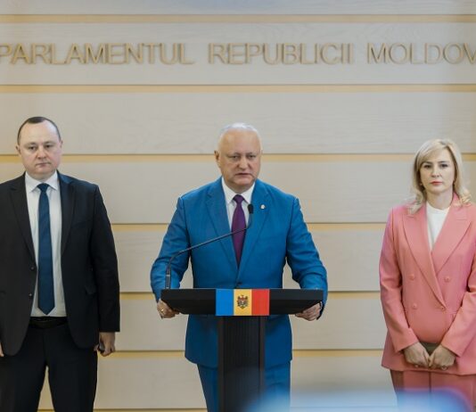 ПСРМ требует «освободить государство»: Додон заявил, что институты власти полностью захвачены