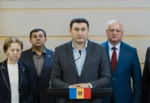 Односталко раскритиковал программу нового правительства: Молдова стала чемпионом по нищете и младенческой смертности