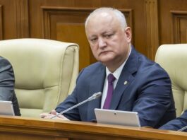 Додон раскритиковал власти за намерение закрыть Российский центр науки и культуры: Займитесь экономикой, а не геополитикой