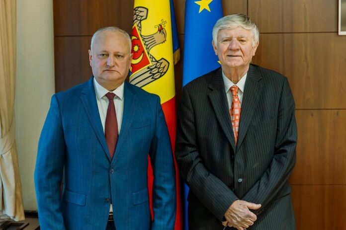 photo_2025-12-01_16-45-40