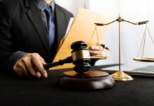 Международный член Комиссии по веттингу прокуроров подала в отставку