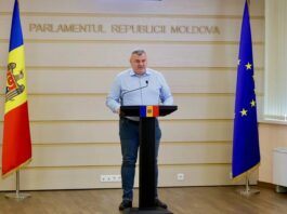 Новак обвинил власть в демографическом кризисе: Страна превращается в пустыню